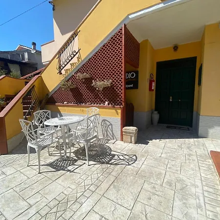 شقة With A Private Garden Near The Sea